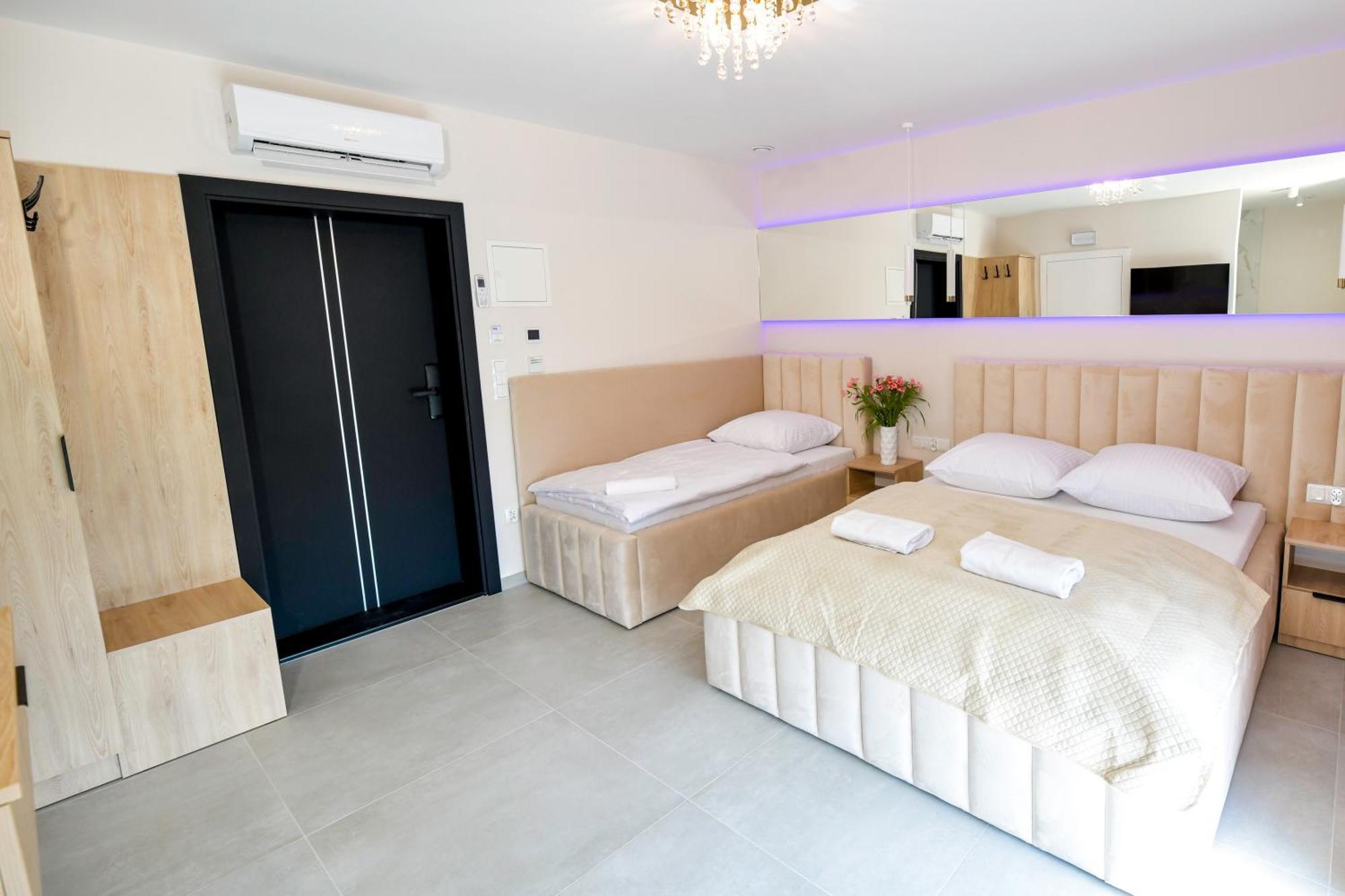 Appartement Sloneczne Wzgorze Zator Extérieur photo