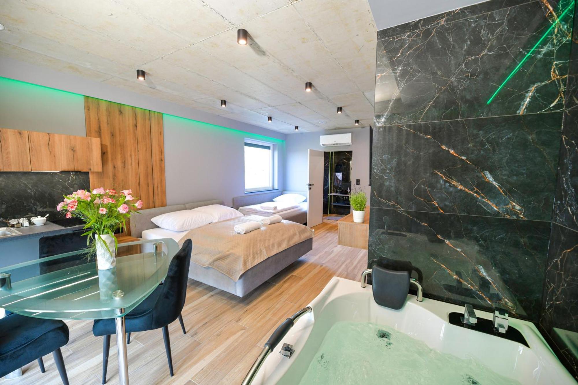 Appartement Sloneczne Wzgorze Zator Extérieur photo