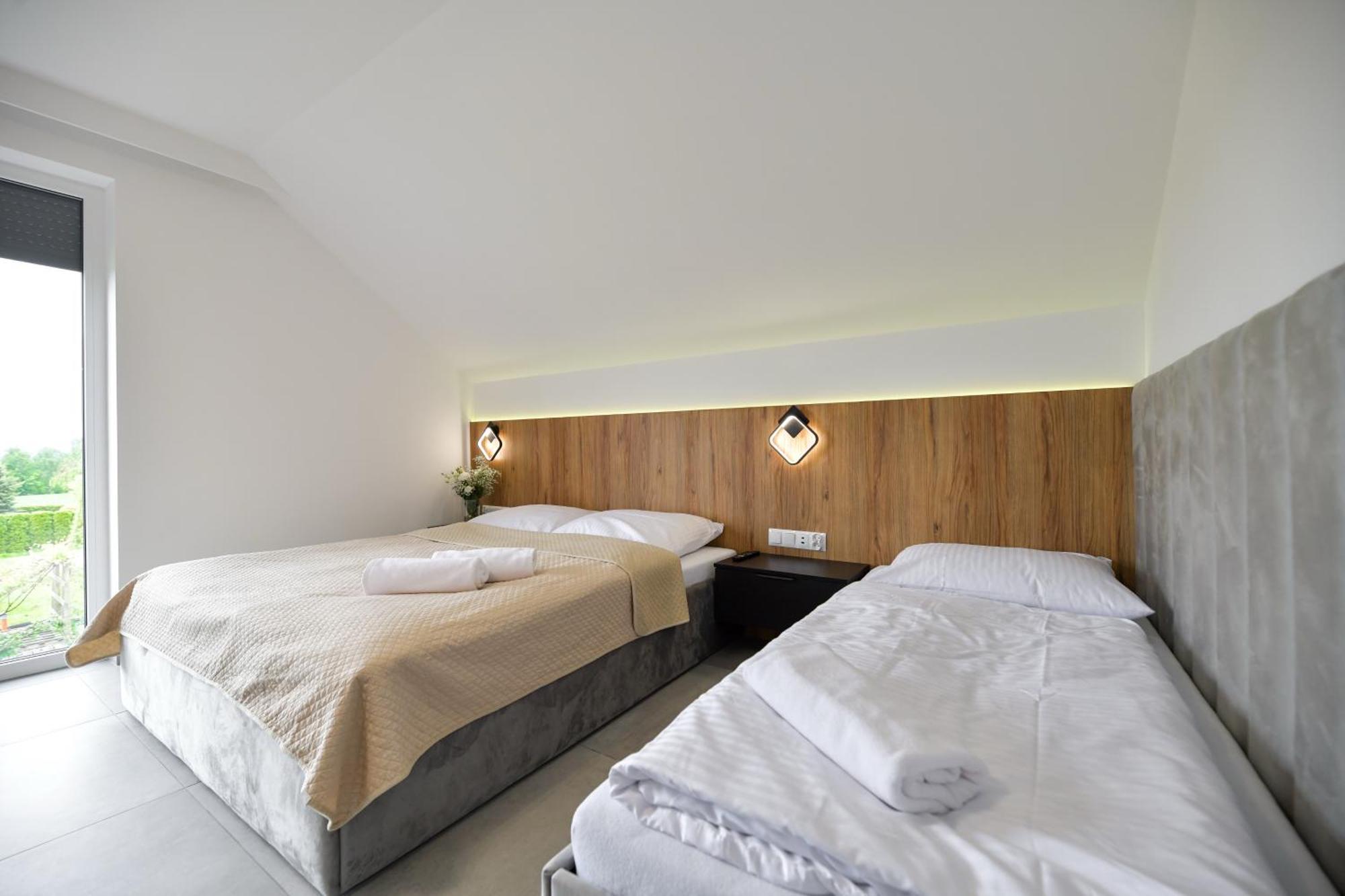 Appartement Sloneczne Wzgorze Zator Extérieur photo