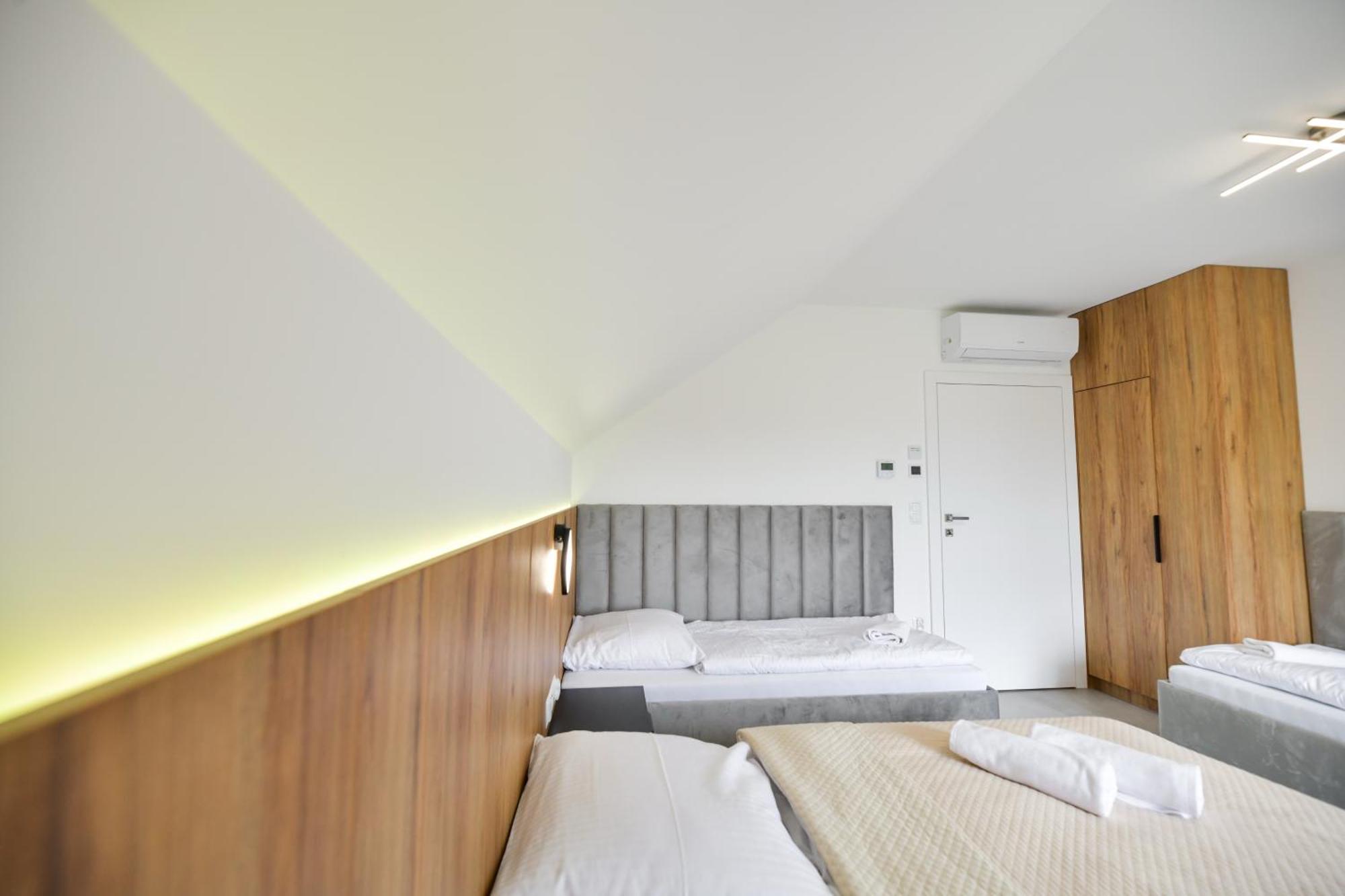 Appartement Sloneczne Wzgorze Zator Extérieur photo