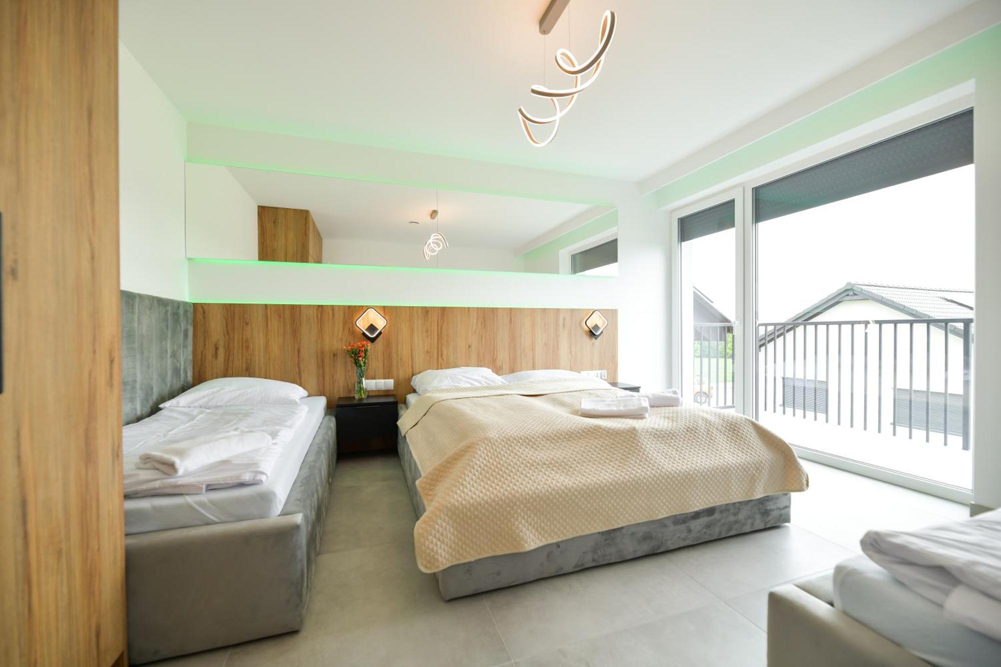 Appartement Sloneczne Wzgorze Zator Extérieur photo